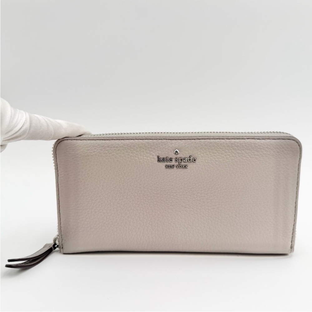 NWOT Kate Spade Large Continental Zip Wallet with Back Pocket